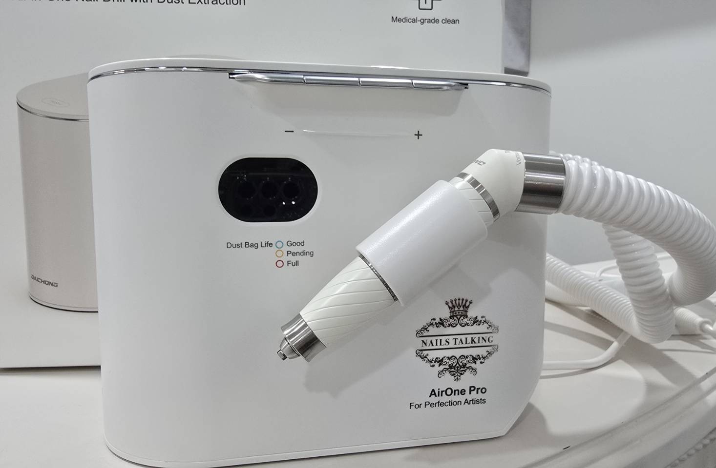 AirOne Pro 一體式同步研磨吸塵系統